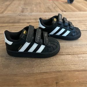Adidas Superstar Athletic Shoe- Toddler Size 5